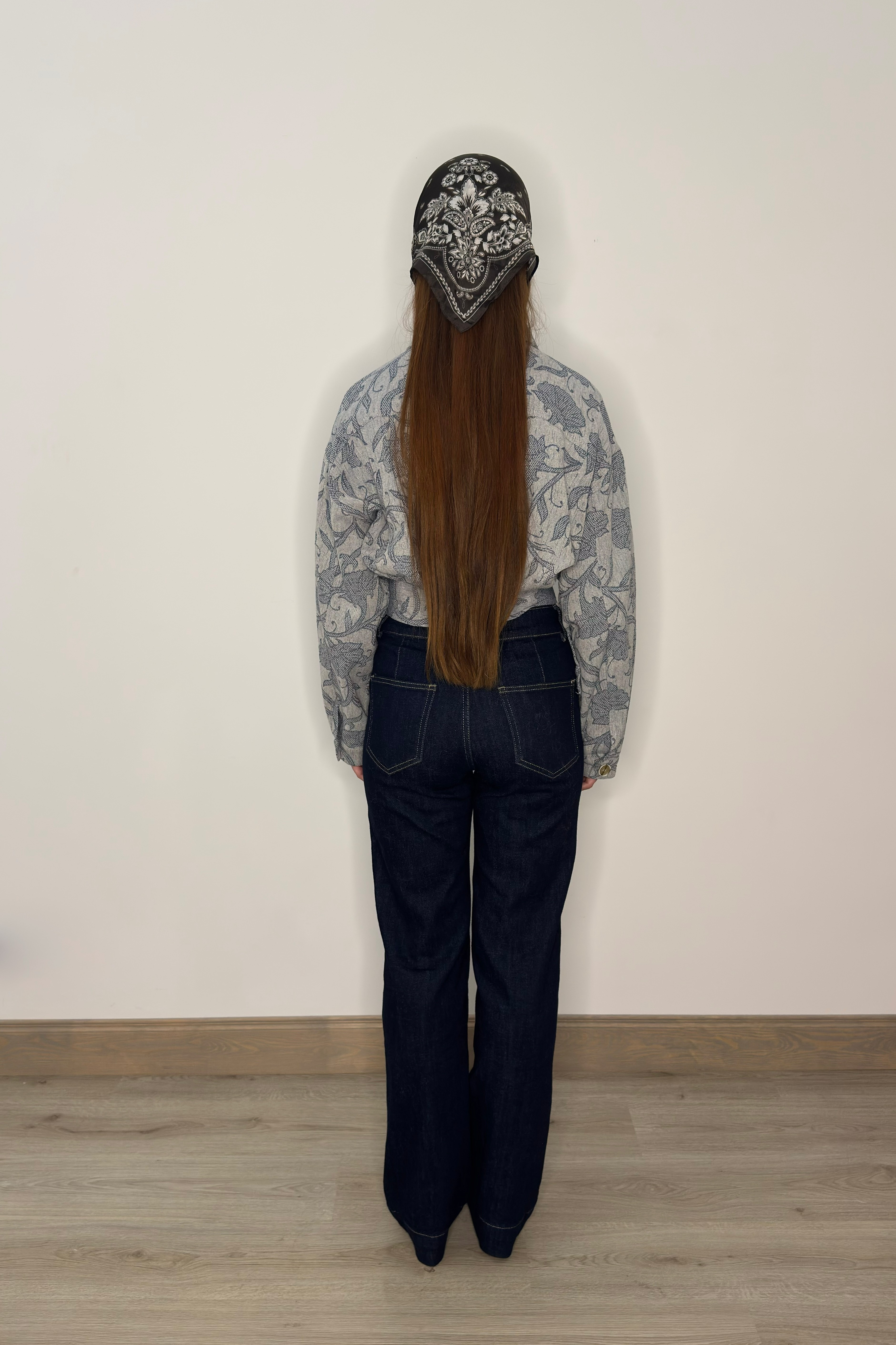 Denim tipa jaka ar sasienamu jostu