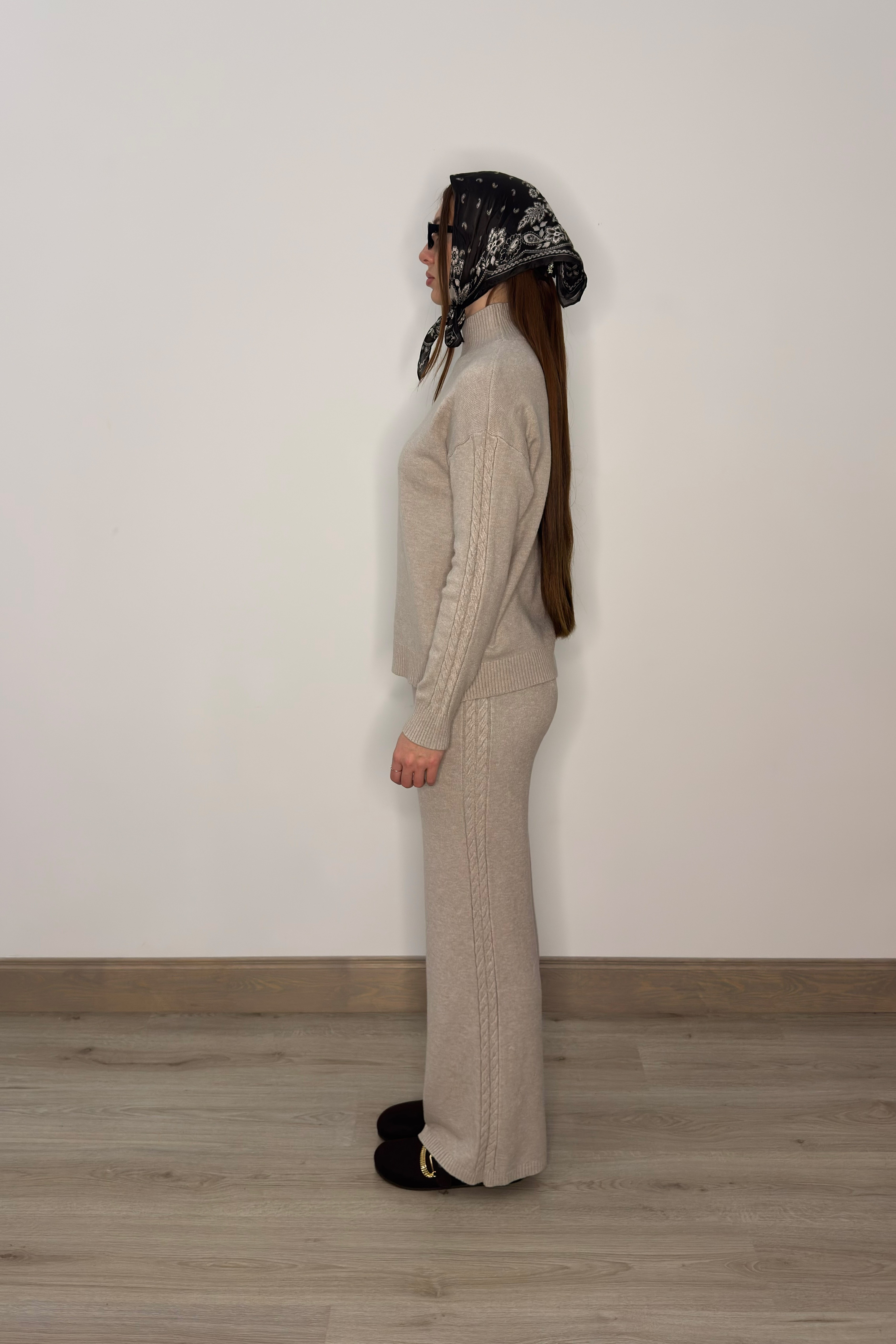 Adīts komplekts - bēšs