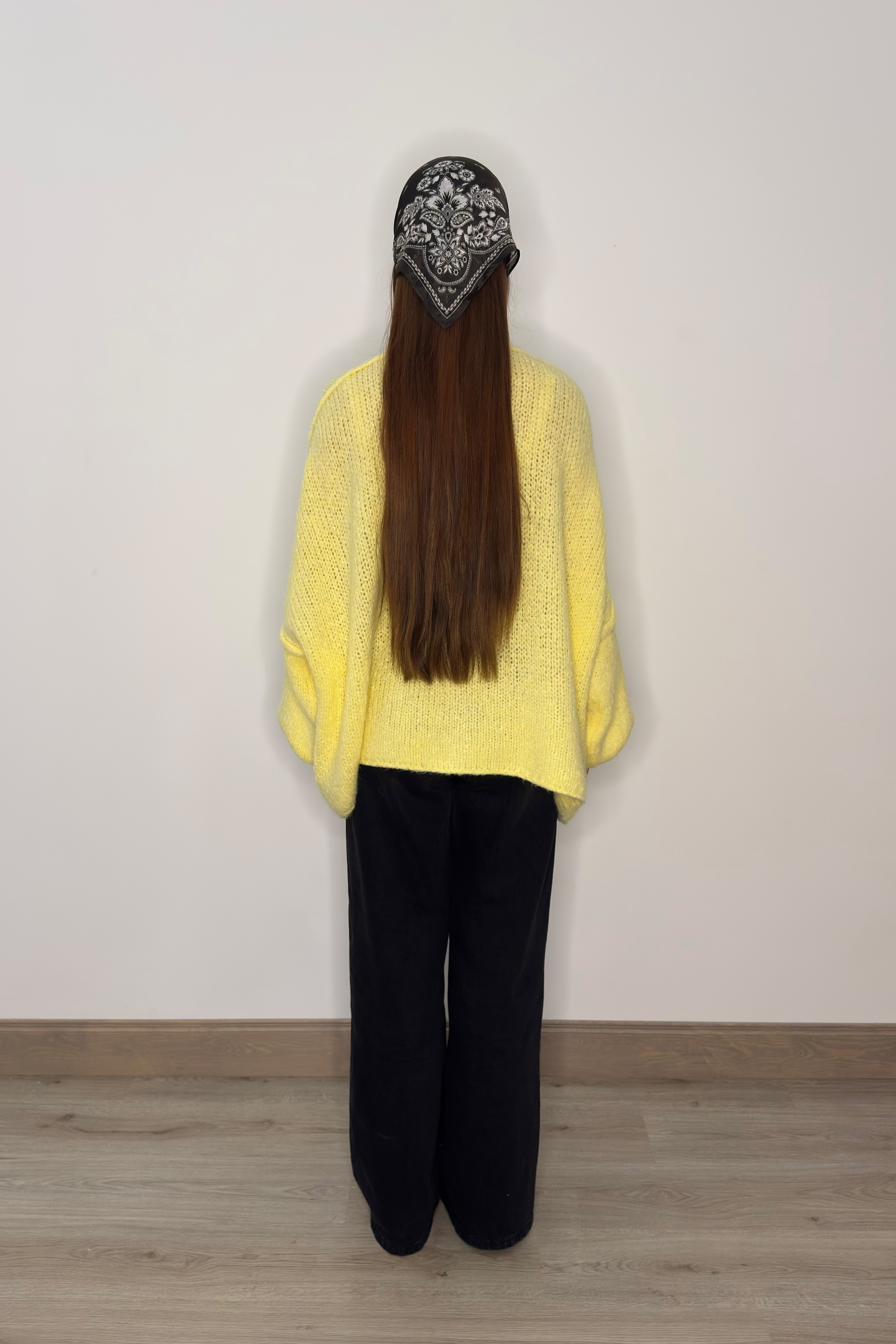 Oversize džemperis - dzeltena