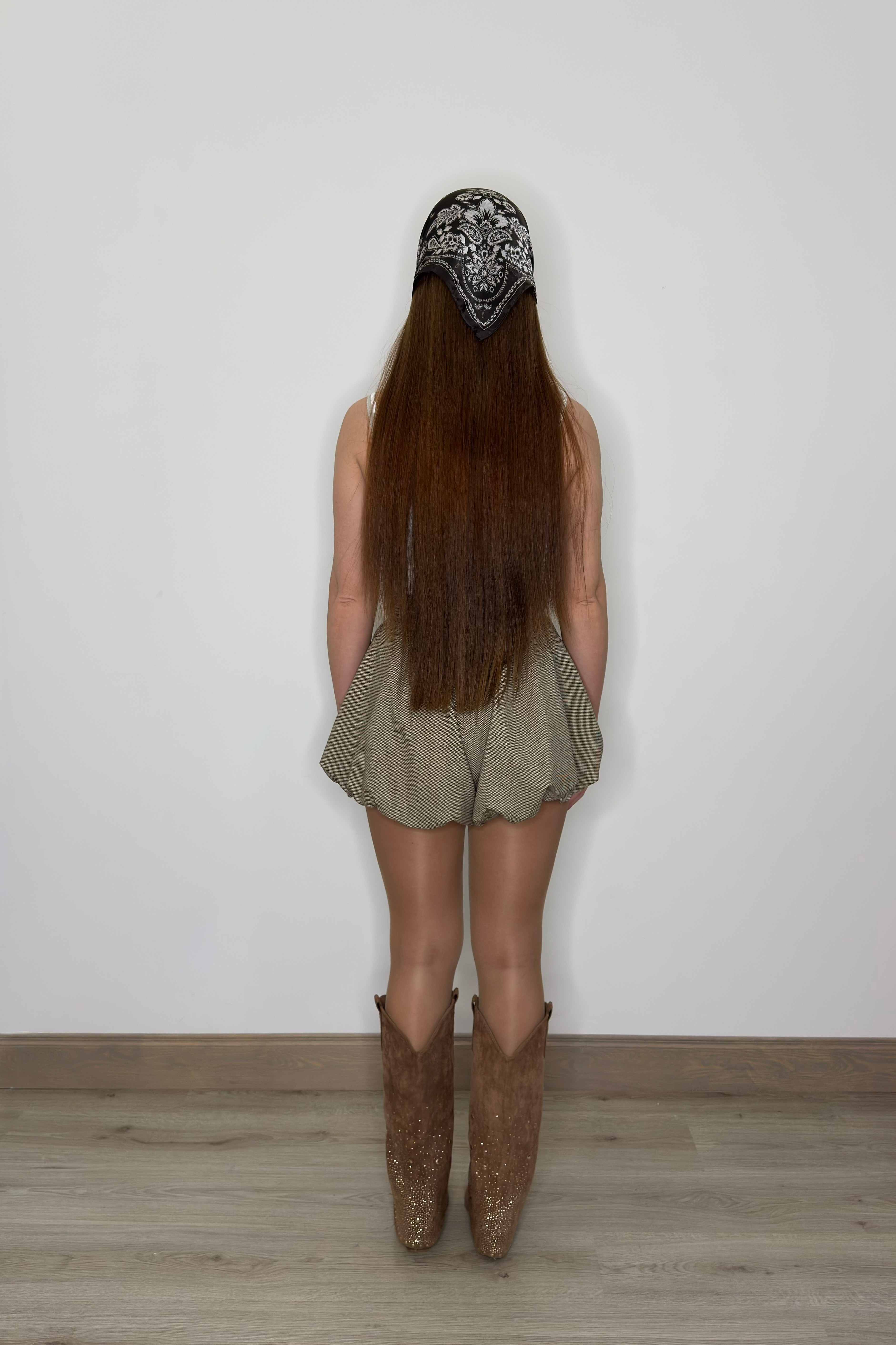 Bēši rūtaini 'baloon' šorti